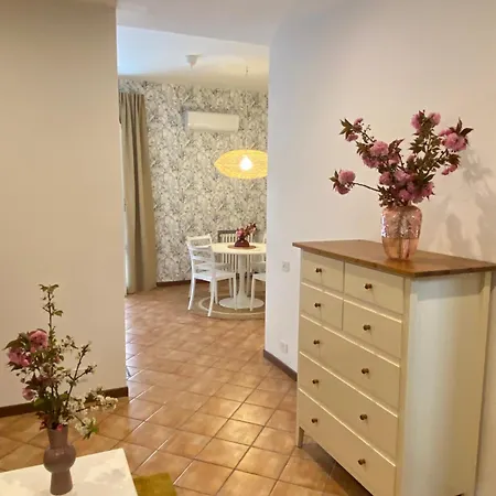Apartment Casa Iaia *